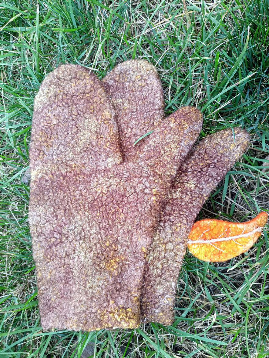 Wool Mittens Ancient Bronze