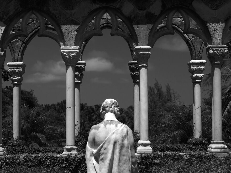 "Silence"By Sir William Reid Dick ©auroreshirley