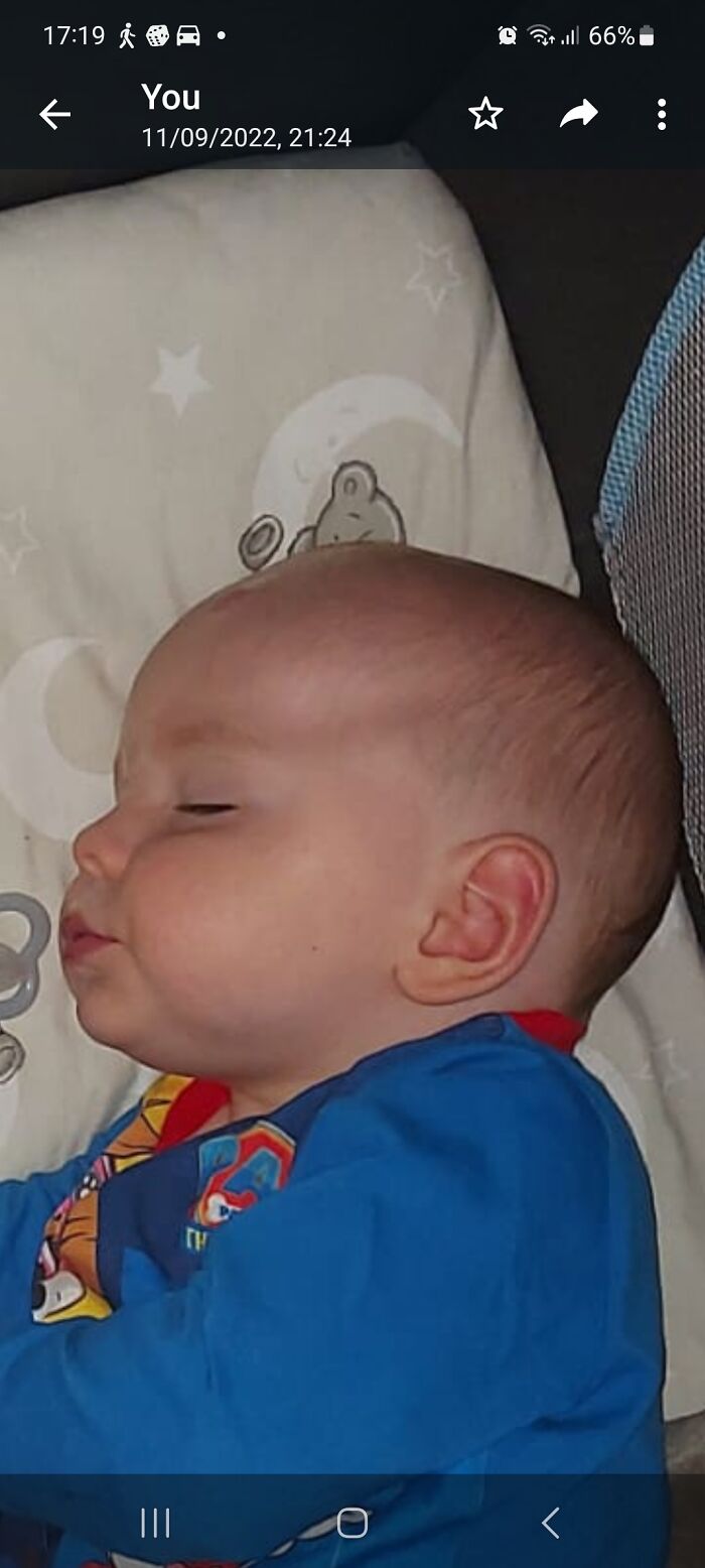 The Chubbiness Of Those Cheeks And That Perfect Pout!