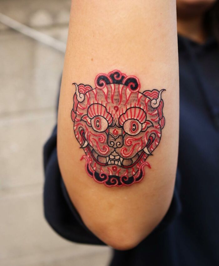 Tattoo Artist Turns Iconic Artwork And Illustrations Into Unique Tattoos By Blending Korean Culture References On The Skin