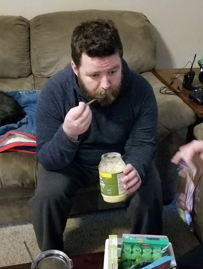 I Put Vanilla Pudding In A Mayonnaise Jar. My Kids Were Horrified As I Ate It While Watching Them Open Their Easter Presents