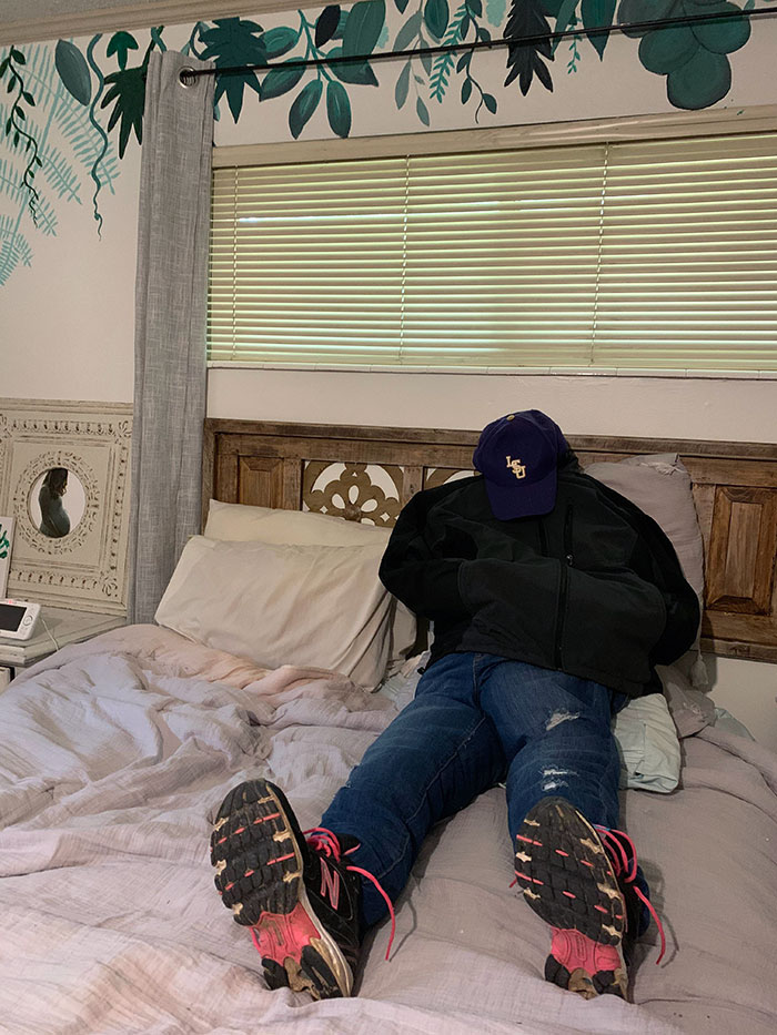 I Made A Dummy Out Of Clothes And Pillows To Scare My Husband