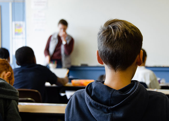 Teachers Maliciously Comply With Rude Principal&rsquo;s New Notification Policy, Making Them Regret It 3 Hours Later