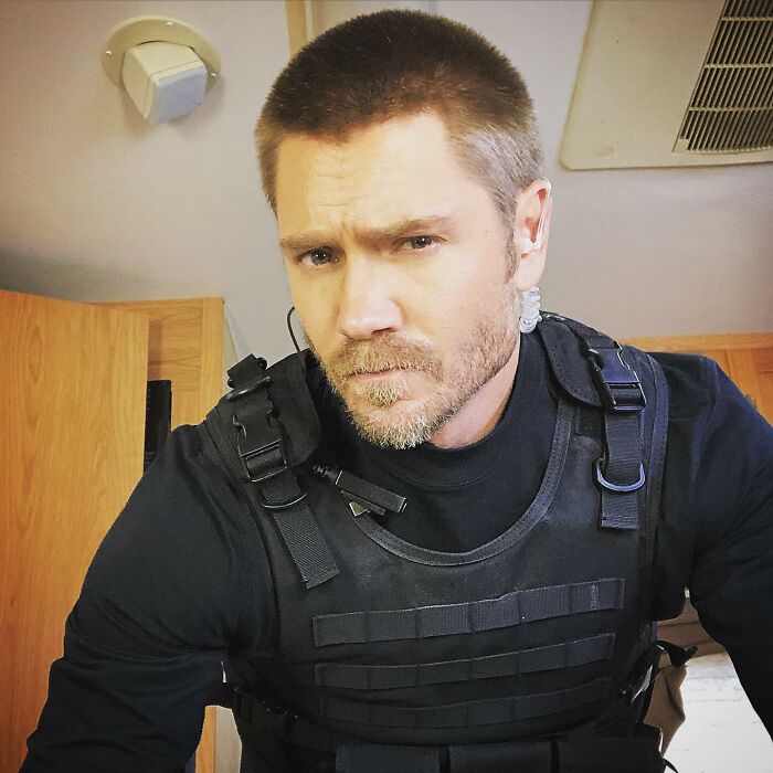 "¿Qué actores abandonaron una franquicia cinematográfica o una serie de televisión, y nunca más volvieron a ser populares?" (25 respuestas)