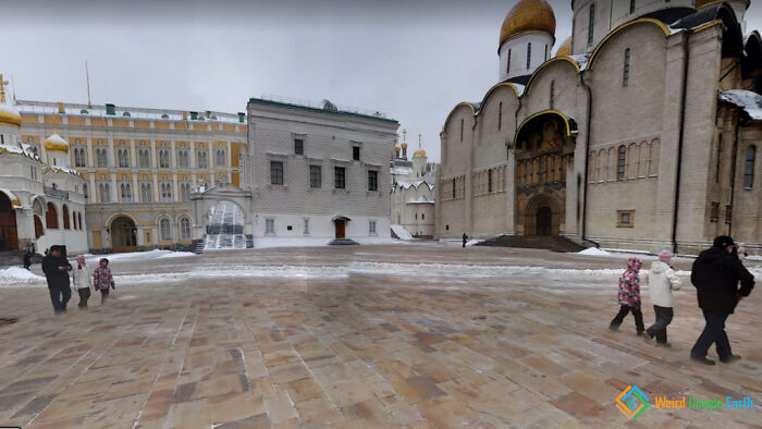 "Clones In Moscow". Location: Moscow, Russia