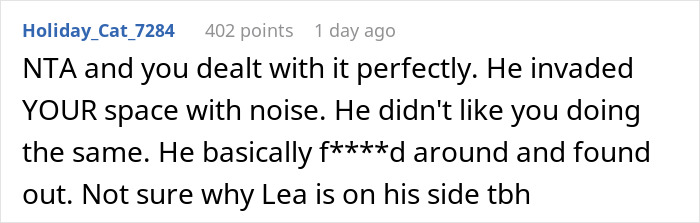 Traveler Who Reserved A Seat In The Quiet Area Of A Train Finds A Brilliant Way To Get Rid Of A Passenger Who Was Blasting &ldquo;Friends&rdquo; Out Loud