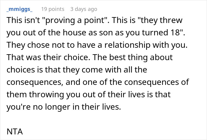 Daughter Who Was Disowned By Her Parents For Being Gay Refuses To Support Them Financially, Wonders If She's Being Cruel Daughter Who Was Disowned By Her Parents For Being Gay Refuses To Support Them Financially, Wonders If She's Being Cruel