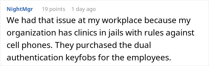 Employee Is Told By Boss They Can’t Use Personal Phone At Work Anymore So They Maliciously Comply, End Up With No Ability To Work At All Employee Is Told By Boss They Can’t Use Personal Phone At Work Anymore So They Maliciously Comply, End Up With No Ability To Work At All