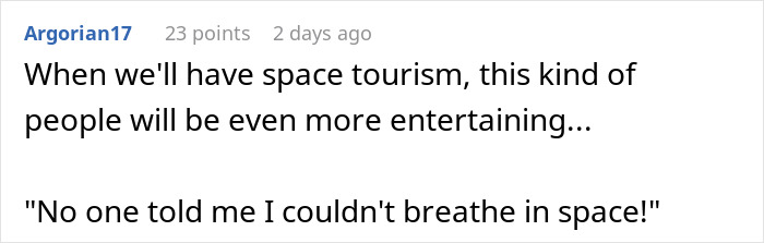 Non-Swimmer Books A Snorkeling Tour, Gets Roasted By A Business Owner When He Leaves 1-Star Review Online