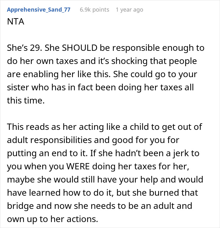 Entitled Woman Got Used To Her Roommate Filing Taxes For Her While She Watched Shows Instead, Calls Her Out When She Refuses