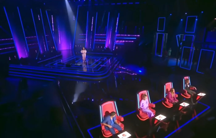 30 Former Contestants, Crew And Audience Members Spill The Beans On How Fake Reality TV Really Is