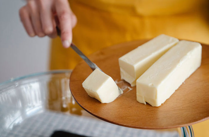Man Asks “[Am I The Jerk] For Telling My Vegan Girlfriend That I Will Not Stop Using Butter?”