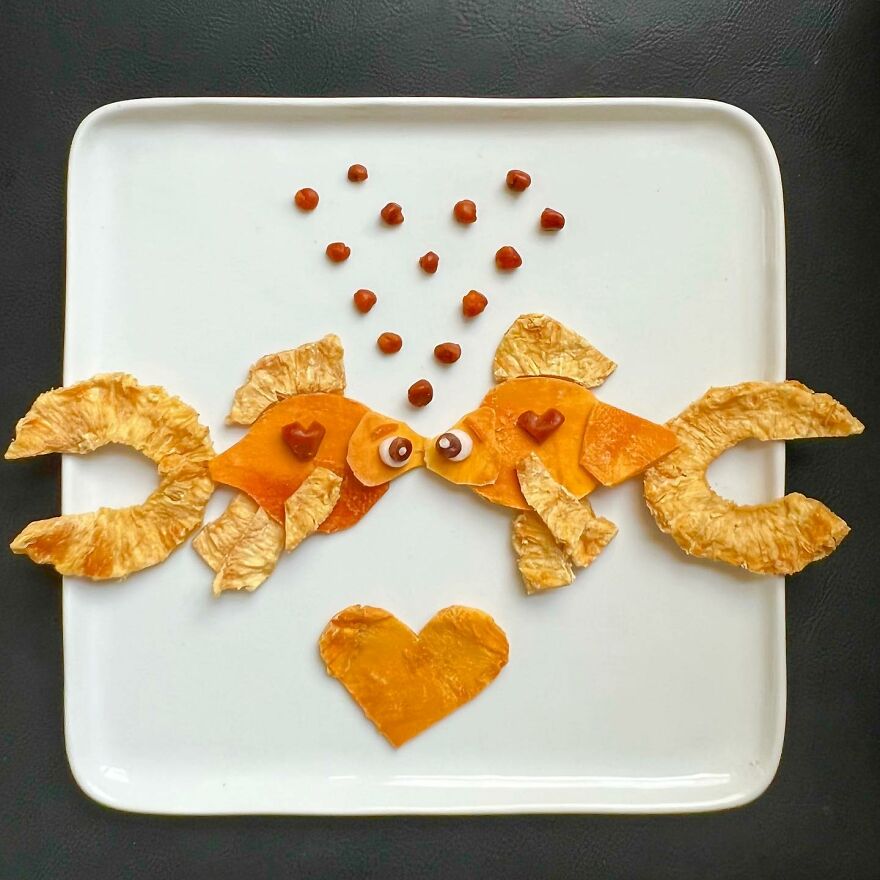 Kissing Goldfish Made Using Dried Fruits