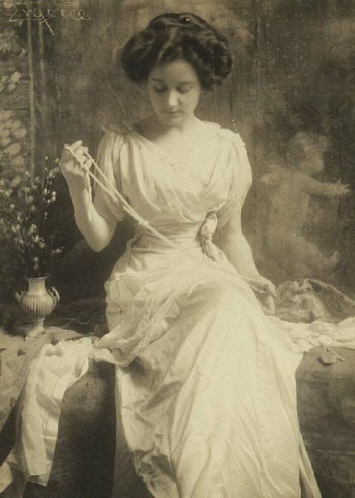 The Pearl Necklace, The 1900s -Frank Eugene,