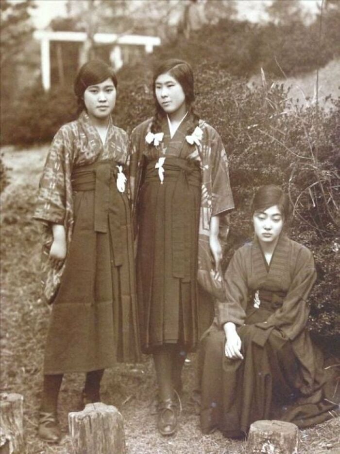 School Girls, 1910s Japan