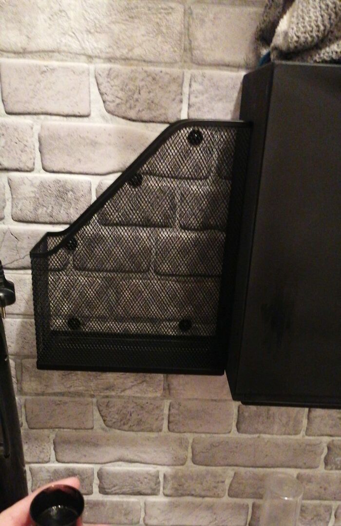 Simple And Easy Tricks Dronjons Magazine File Converted Into Storage For Scarves And Gloves, Umbrellas Or For Something Else