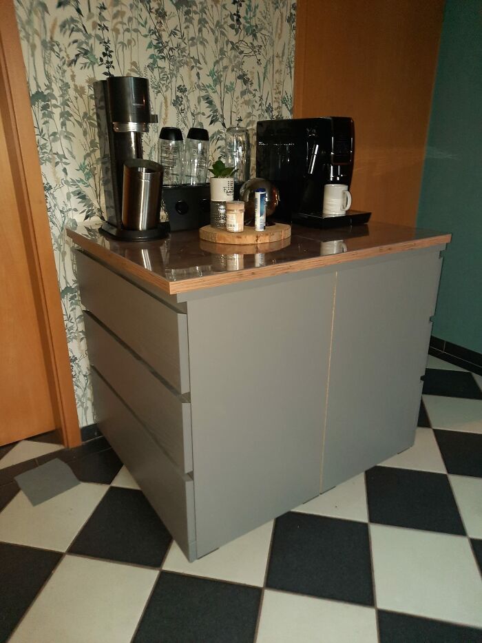 IKEA Malm Chest Of Drawers