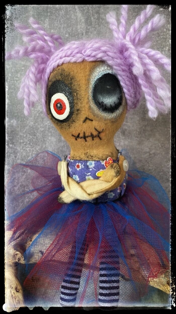 Cute Creepy Dolls . Cute Creepy Dolls .