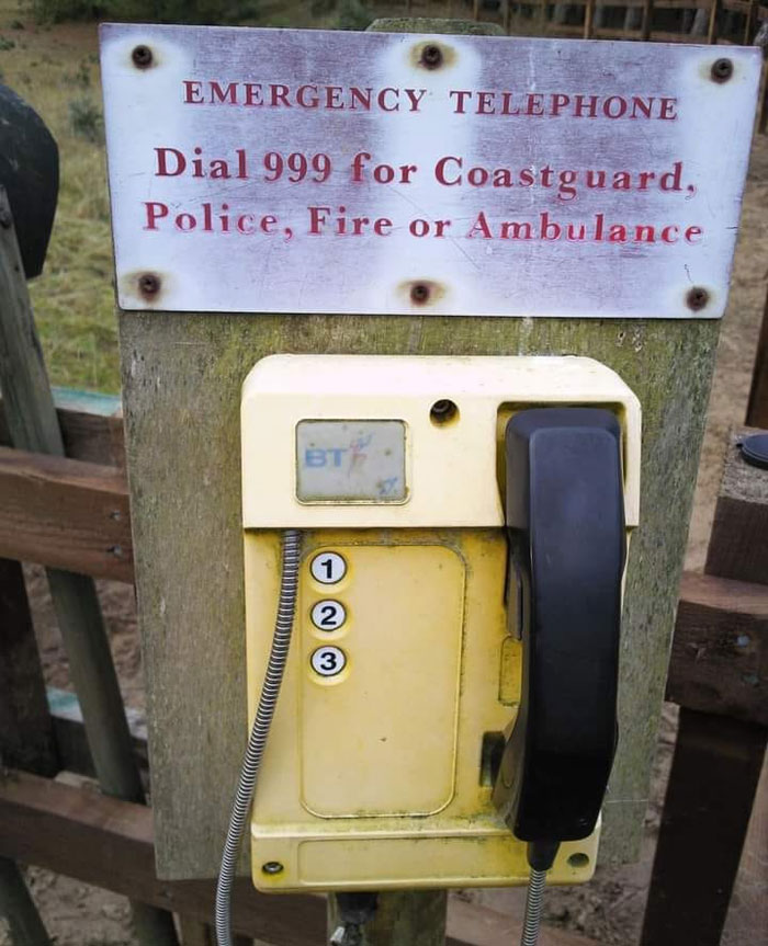 Images-With-No-Context