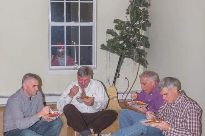 Images-With-No-Context