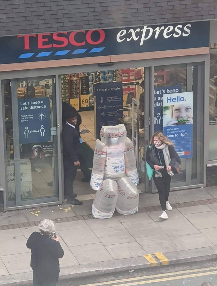 Images-With-No-Context