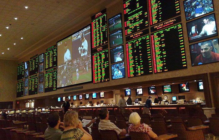 “Everything As A Subscription”: People List 35 Industries They Want To See Disappear In 10 Years