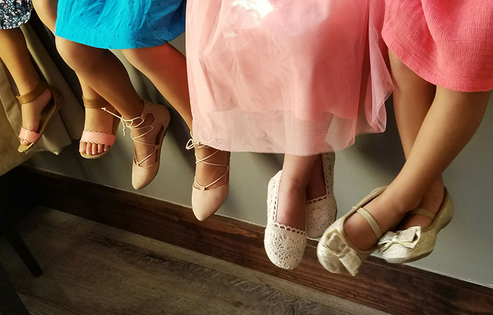 “Everything As A Subscription”: People List 35 Industries They Want To See Disappear In 10 Years