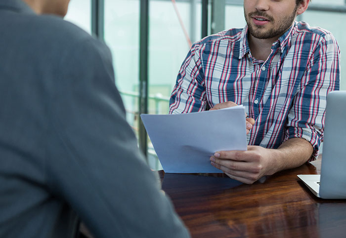 Qualified Woman Gets Rejected From Dream Job Interview Due To Her Lack Of Financial Resources, Turns To The Internet For Support Qualified Woman Gets Rejected From Dream Job Interview Due To Her Lack Of Financial Resources, Turns To The Internet For Support