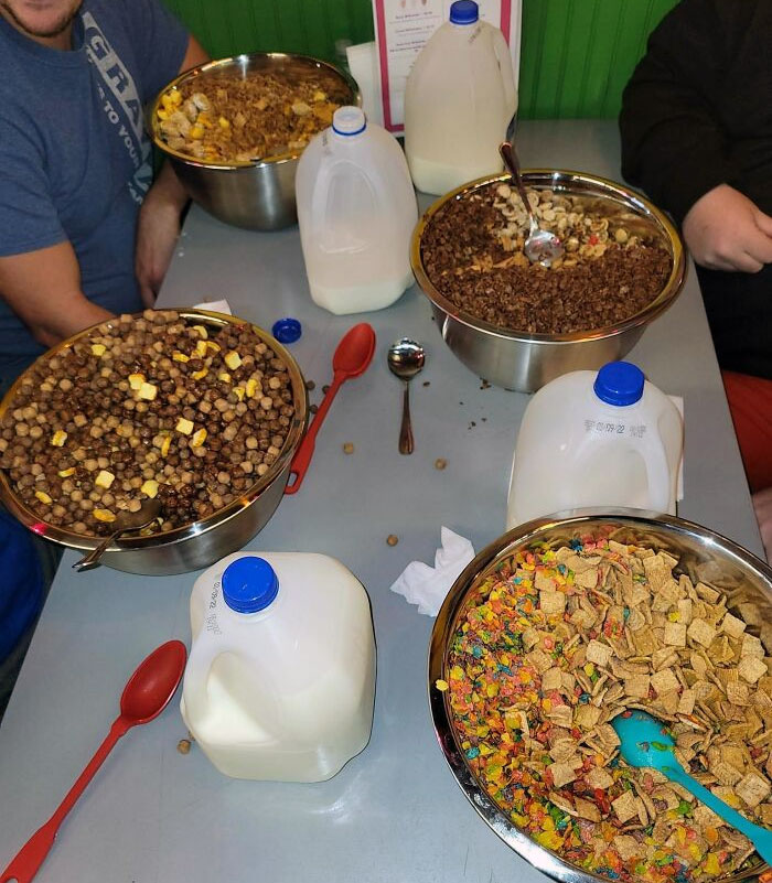 A Bar In Ohio Serves Giant Bowls Of Cereal That Are Impossible To Finish