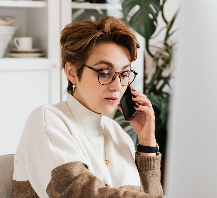 Petty Revenge: Mom Sends Kids To Annoy The Hell Out Of A Hypocrite Neighbor Who Complained To HOA About The Noise