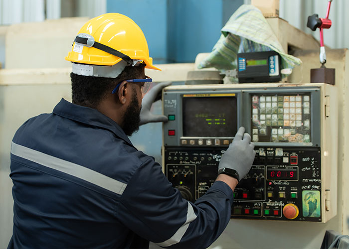 &ldquo;Our Chairs Were Taken Away So We Could Not Sit Down&rdquo;: Mechanics End Up Costing Employer Thousands In Malicious Compliance