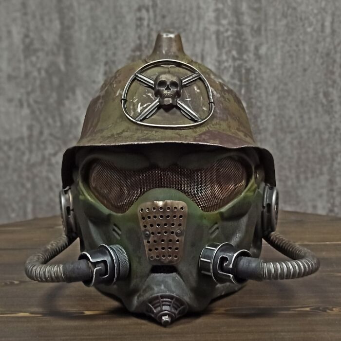 I Upcycled A Vintage Fireman's Helmet By Making It Into A Post Apocalyptic-Looking Mask