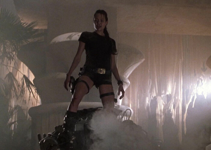 "That Was It For Me": People Share 40 Ridiculous Movie Moments That Ruined It For Them