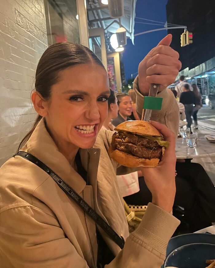 "¿Qué actores abandonaron una franquicia cinematográfica o una serie de televisión, y nunca más volvieron a ser populares?" (25 respuestas)