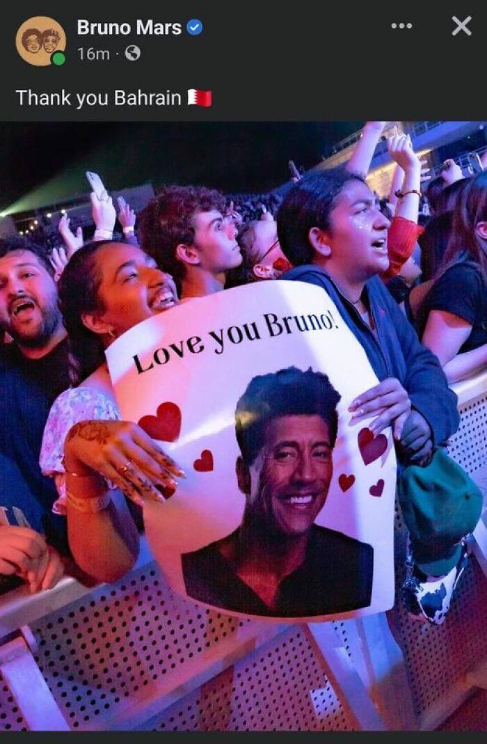 Official-Social-Media-Accounts-Weird-Stuff