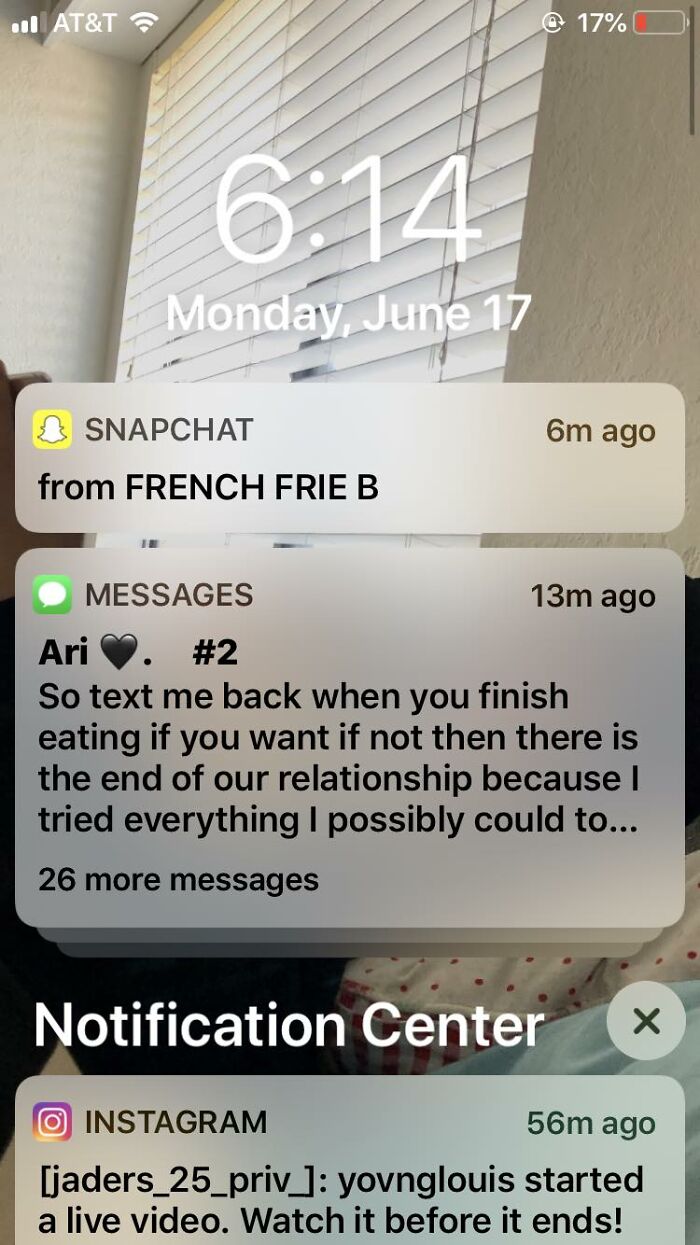 People-Share-Exhausting-Relationship-Screenshots