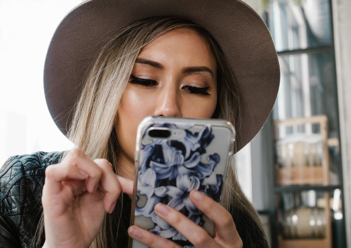 30 Cringeworthy Signs That Scream ‘This Person Peaked In High School,’ As Shared By This Online Community