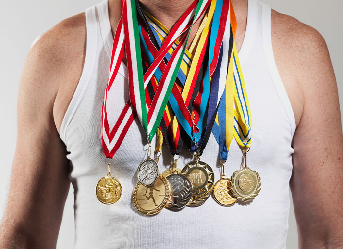 30 Cringeworthy Signs That Scream ‘This Person Peaked In High School,’ As Shared By This Online Community