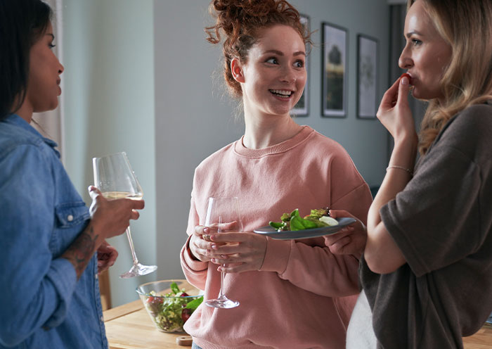 30 Cringeworthy Signs That Scream ‘This Person Peaked In High School,’ As Shared By This Online Community