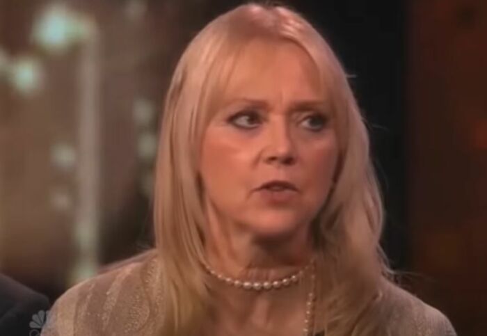 "¿Qué actores abandonaron una franquicia cinematográfica o una serie de televisión, y nunca más volvieron a ser populares?" (25 respuestas)