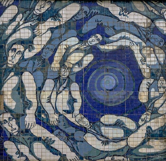 University Of Wroclaw, Building Of The Faculty Of Mathematics And Computer Science - Facade From The Odra River, With A Mosaic By Anna Szpakowska-Kujawska. 1971. Wroclaw, Poland