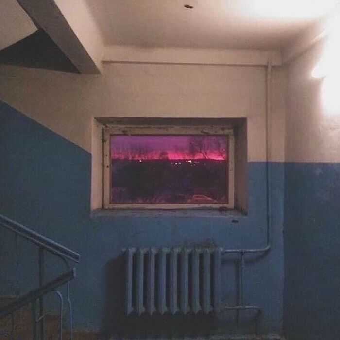 Any Thoughts ? What's The First Thing On Your Mind When You See A Picture?