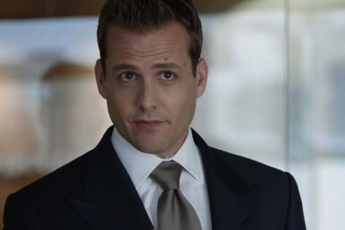 Someone Asks "What Show Did You Start And Wind Up Hating So Much You Didn't Finish It?" And 50 People Share