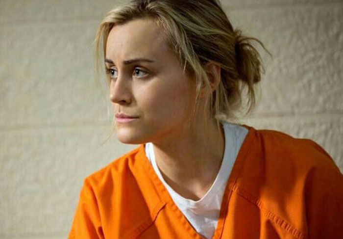 Someone Asks "What Show Did You Start And Wind Up Hating So Much You Didn't Finish It?" And 50 People Share