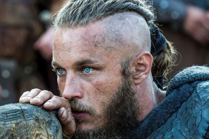 Someone Asks "What Show Did You Start And Wind Up Hating So Much You Didn't Finish It?" And 50 People Share