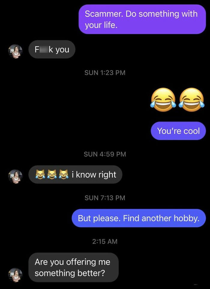 My Small Towns Yard Sale Pages Are Filled With Scammers. They’re Not Even Trying To Hide It