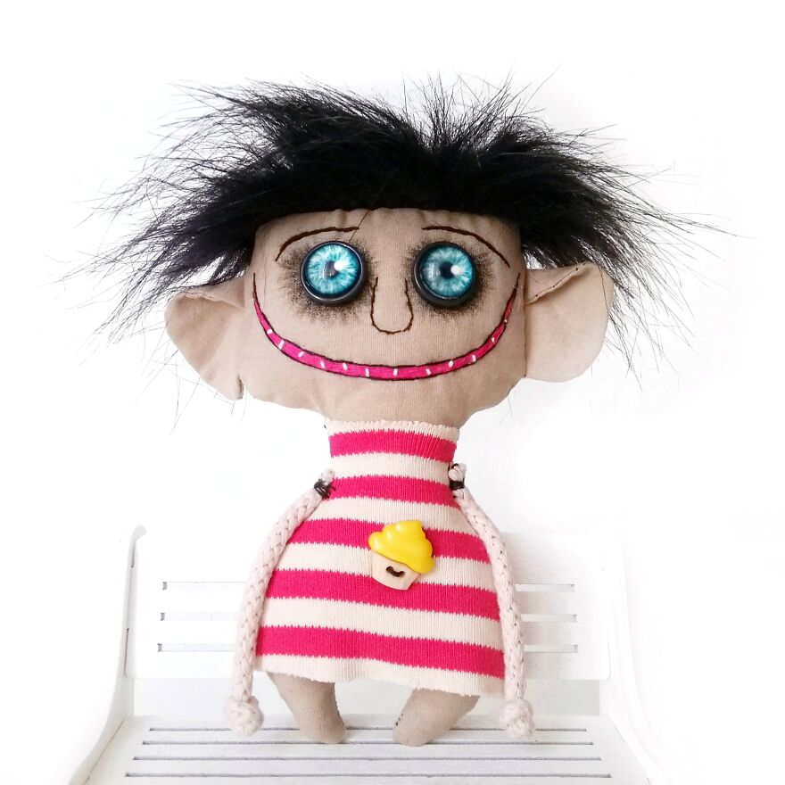 Here Are My Handmade Textile Dolls That Are Strange, Funny, And Ridiculous (23 Pics)