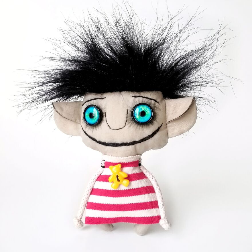 Here Are My Handmade Textile Dolls That Are Strange, Funny, And Ridiculous (23 Pics)