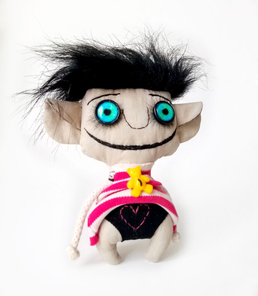 Here Are My Handmade Textile Dolls That Are Strange, Funny, And Ridiculous (23 Pics)