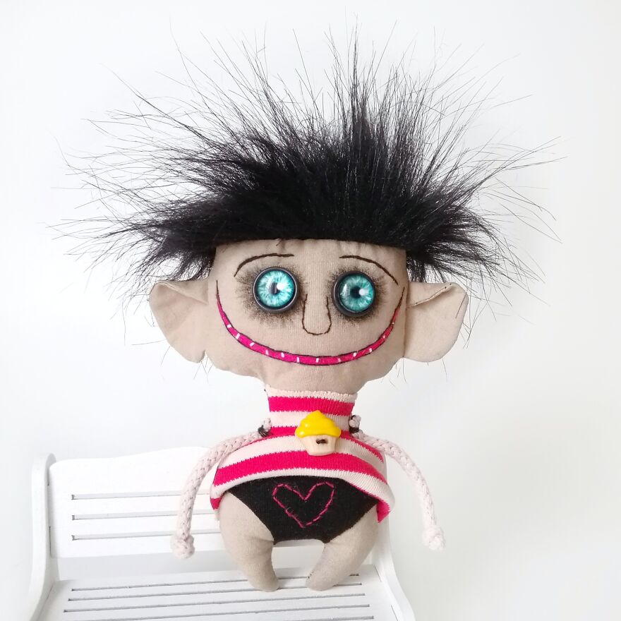 Here Are My Handmade Textile Dolls That Are Strange, Funny, And Ridiculous (23 Pics)